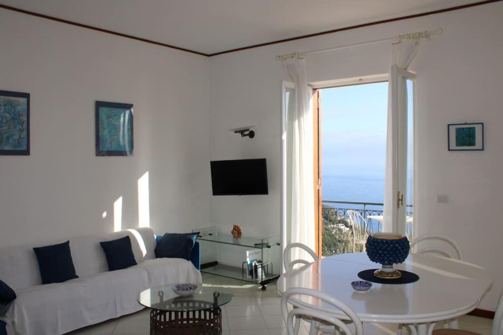 Casa Baia Di Holiday home *